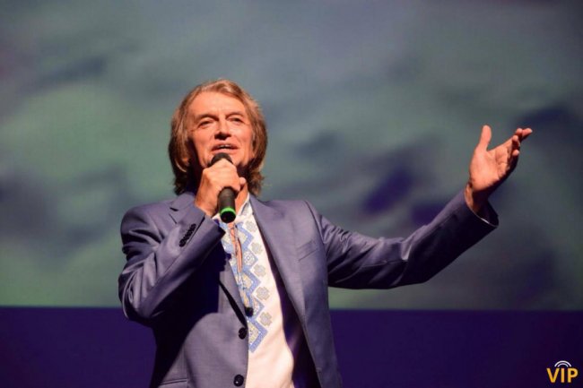 Дворський на благодійному концерті в Луцьку збирав гроші на храм