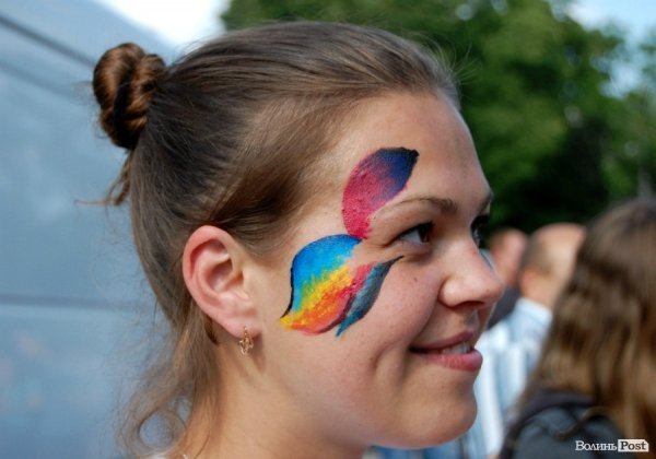 У Луцьку відбувся фестиваль дитячих візочків