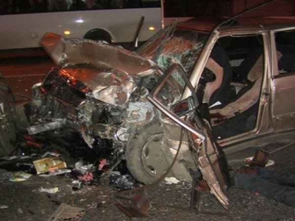 У Дніпропетровську п’яний голова райдержадміністрації в аварії вбив чоловіка. ФОТО. ВІДЕО