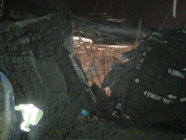 Смертельний обвал в Івано-Франківську: є загиблі і травмовані