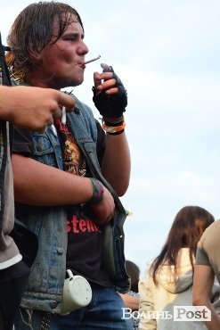 Як тисячі людей відривалися на фестивалі «Захід». ФОТО