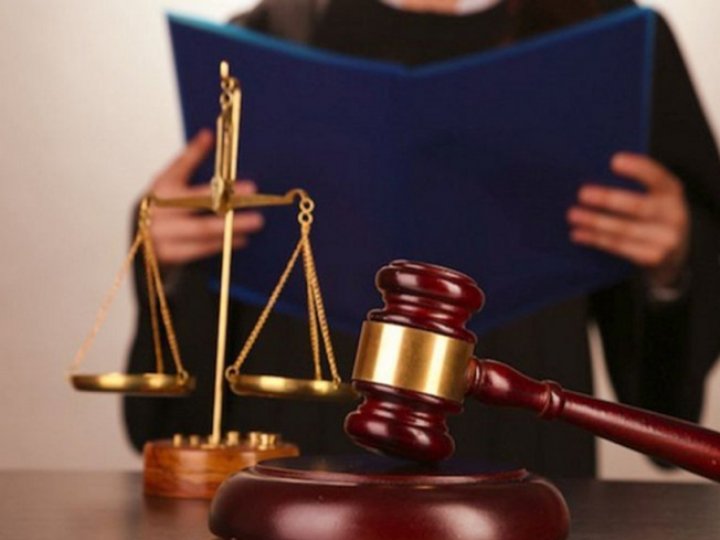 Волинянин знайшов пістолет під час волонтерської поїздки і заховав у зерносховищі