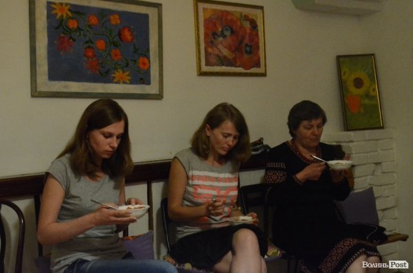 У Луцьку Любко Дереш готував ведичну їжу.ФОТО