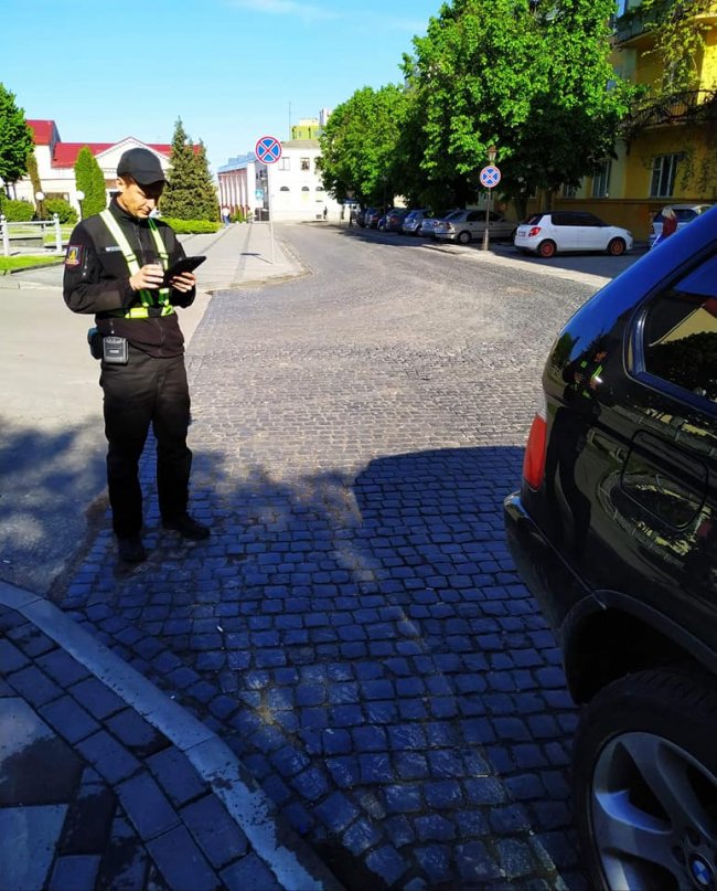 Які порушення найчастіше фіксують у Луцьку інспектори з паркування