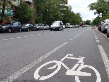 У Луцьку пропонують зробити окремі смуги руху для велотранспорту 