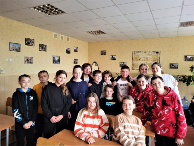 Майже мільйон переглядів зібрав юний волинянин, який заспівав в укритті