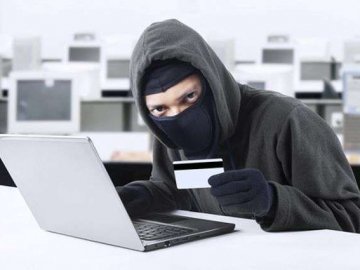 Шалені гроші на завданнях: шахраї ошукали волинянку на 83 тисячі гривень