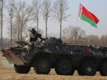 Білоруські військові покращують навички оборони, але не готові до наступу, - Беларускі Гаюн