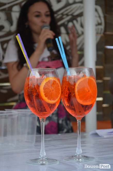 На луцькому фесті презентували новий італійський напій. ФОТО*