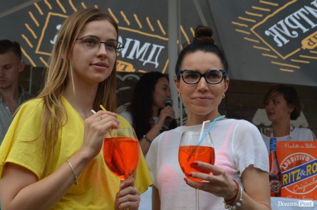 На луцькому фесті презентували новий італійський напій. ФОТО*