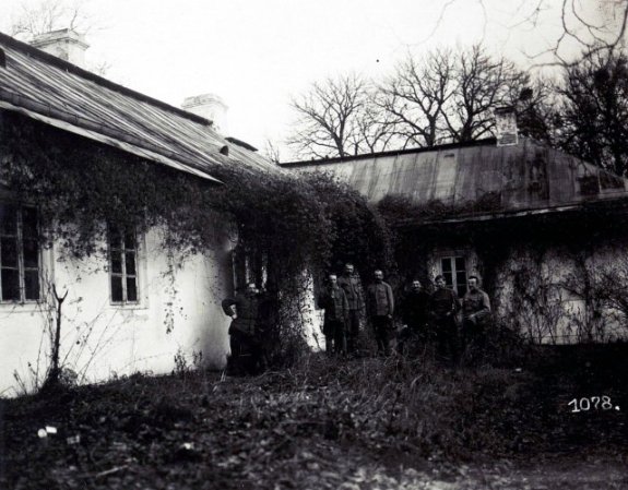 Показали волинське село на столітніх світлинах. РЕТРОФОТО