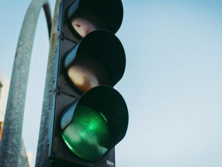 Як відключення світла у Луцькій громаді впливають на роботу світлофорів: подробиці