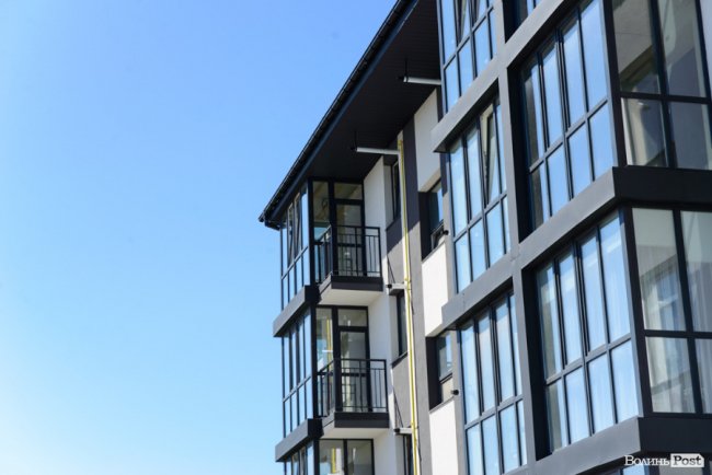 Здача нового будинку і озеленення території: затишне і сучасне житло у ЖК «Західний Олімп» під Луцьком*