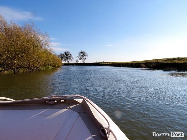 Водна експедиція: як виглядає Луцьк зі Стиру. ФОТО
