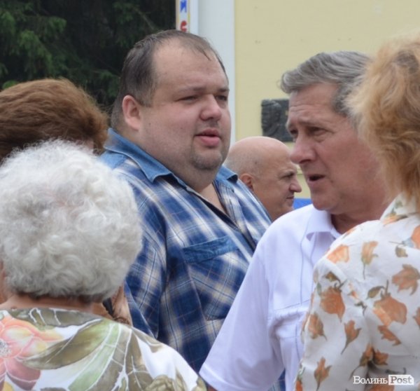 Луцьк вийшов на віче - захищати мову. ФОТО