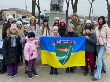 Діти-волонтери з Волині отримали іменні медалі «За гідність та патріотизм»