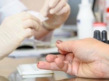 У Луцьку під час безкоштовного тестування в 32 людей виявили гепатит