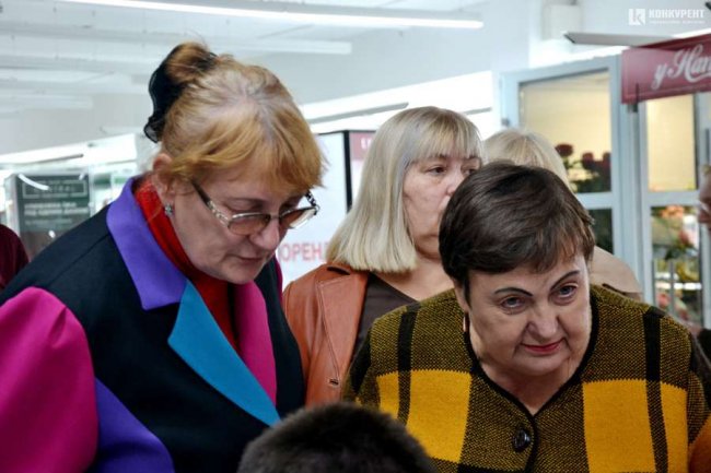 У луцькому «Промені» пенсіонери переглянули український документальний фільм