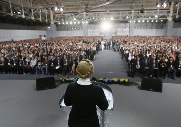 Юлія Тимошенко: важливі для громад питання мають вирішуватись на місцях, а не в одному кабінеті в Києві*