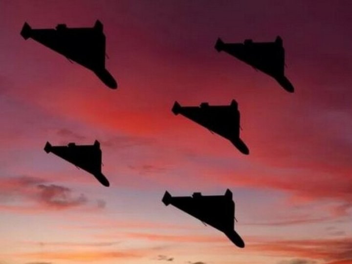 Росія масовано вночі атакувала Україну дронами та ракетами