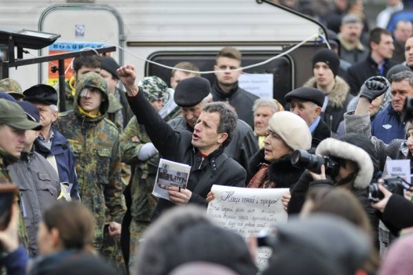 Антивоєнне віче в Луцьку: обличчя майдану. ФОТО