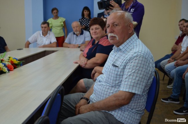 Зручно та сучасно: у селищі на Волині відкрили пункт видачі дозволів на міжнародні перевезення. ФОТО