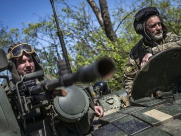 Україна задіяла лише 3 із 12 бригад у контрнаступі, –  Reuters