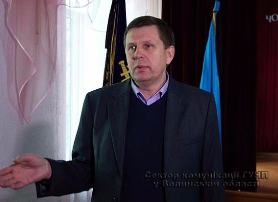 На Волині поліція та ліцеїсти вшанували ліквідаторів наслідків аварії на ЧАЕС. ФОТО