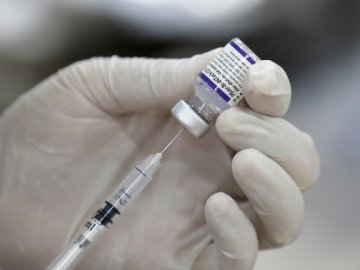 В Україні дозволили бустерну дозу вакцини проти COVID-19