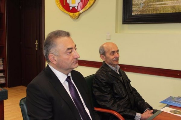 У Луцьку Микола Романюк зустрівся з польськими караїмами. ФОТО