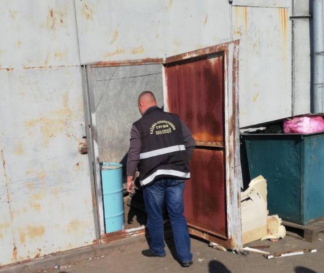 На Волині знайшли фуру з краденою нафтою. ФОТО