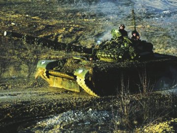 Росія намагалася більше 90 разів атакувати позиції ЗСУ на Донбасі, - Генштаб