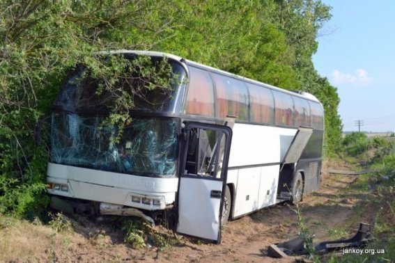 У Криму в аварію потрапив автобус із російськими туристами. ФОТО. ВІДЕО