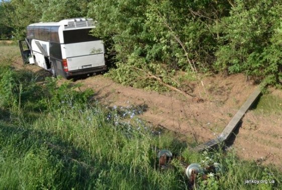 У Криму в аварію потрапив автобус із російськими туристами. ФОТО. ВІДЕО