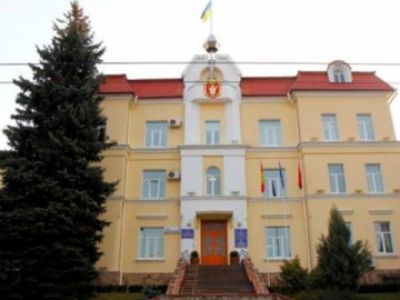 У Луцькраді повідомили, за яких умов відкриють ринки міста