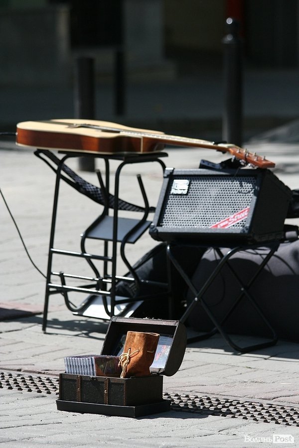 У Луцьку продовжується «Мистецька вулиця». ФОТО