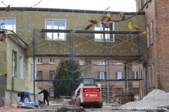 У Нововолинську завершують будівництво приймального відділення. ФОТО