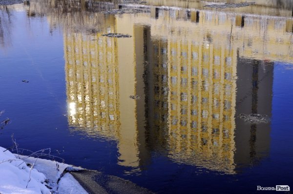 Фото зимового Луцька 