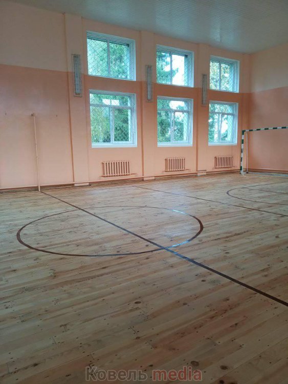 На Волині ліцеїсти займаються у відремонтованому спортзалі. ФОТО