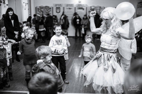 У Ковелі діти Героїв отримали подарунки