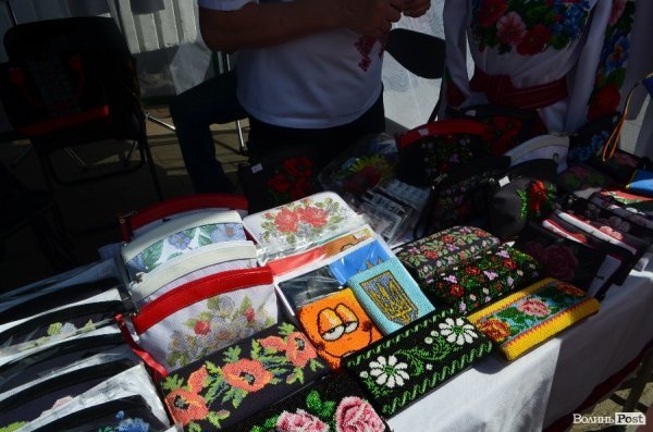 У Луцьку відбувся фестиваль вишитих рушників