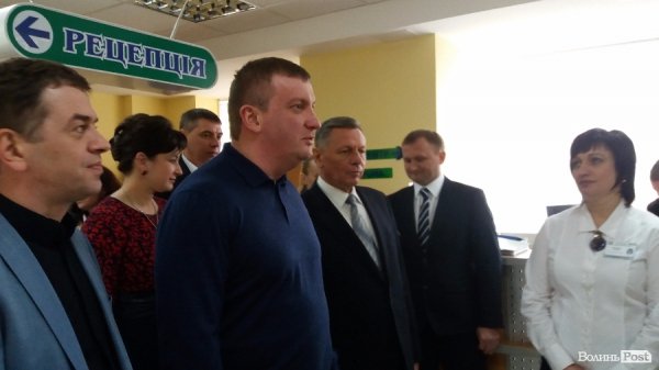 Скоро зареєструвати шлюб можна буде і в ЦНАПі. ФОТО