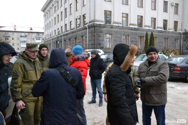 Луцьк долучився до акції пікетування російських банків 
