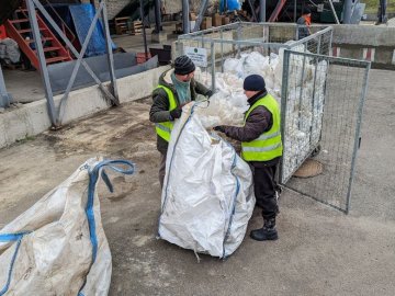 «Чистий Луцьк» здав на переробку 300 кілограмів стретч-плівки і тетрапаків