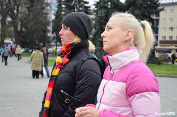 «НКВДисти-охоронці хліба» в Луцьку нагадують про голодомор. ФОТО 