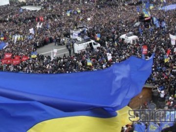Євромайдан повернувся на Майдан Незалежності. ФОТО