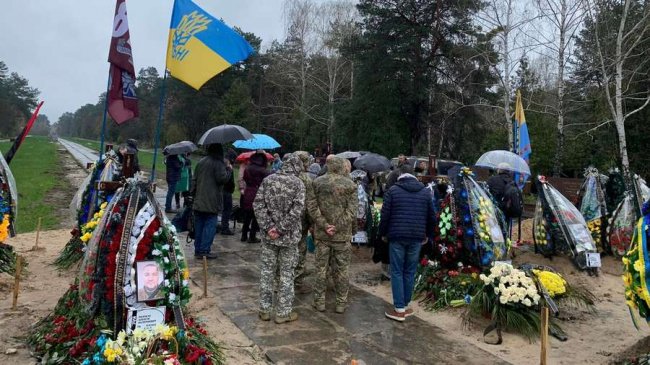 У Києві поховали загиблого Героя з Волині Сергія Подкопаєва