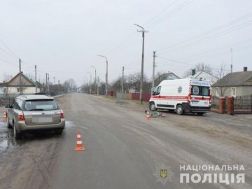 На Волині покарали водія, який збив на узбіччі велосипедиста