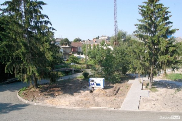 Волинський центр екстреної медичної допомоги майже готовий. ФОТО