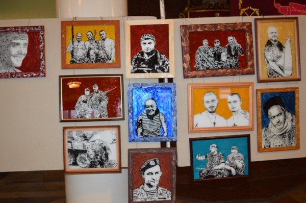 У Ковелі – виставка картин айдарівця